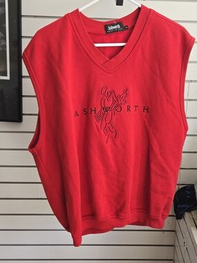 VNTG Ashworth Red Sleeveless Golf Sweater Vest Sleeveless Embroidered